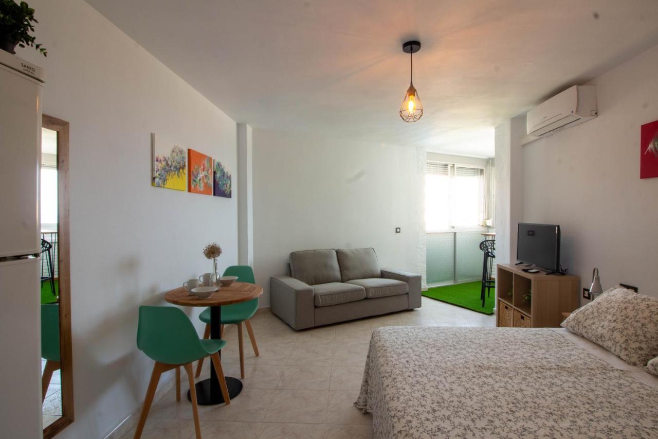 Larios Dos 504. Estudio Con Vistas Al Mar Cerca De La Playa Torrox Exterior foto