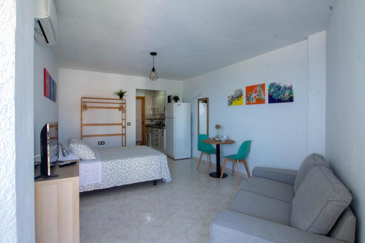 Larios Dos 504. Estudio Con Vistas Al Mar Cerca De La Playa Torrox Exterior foto